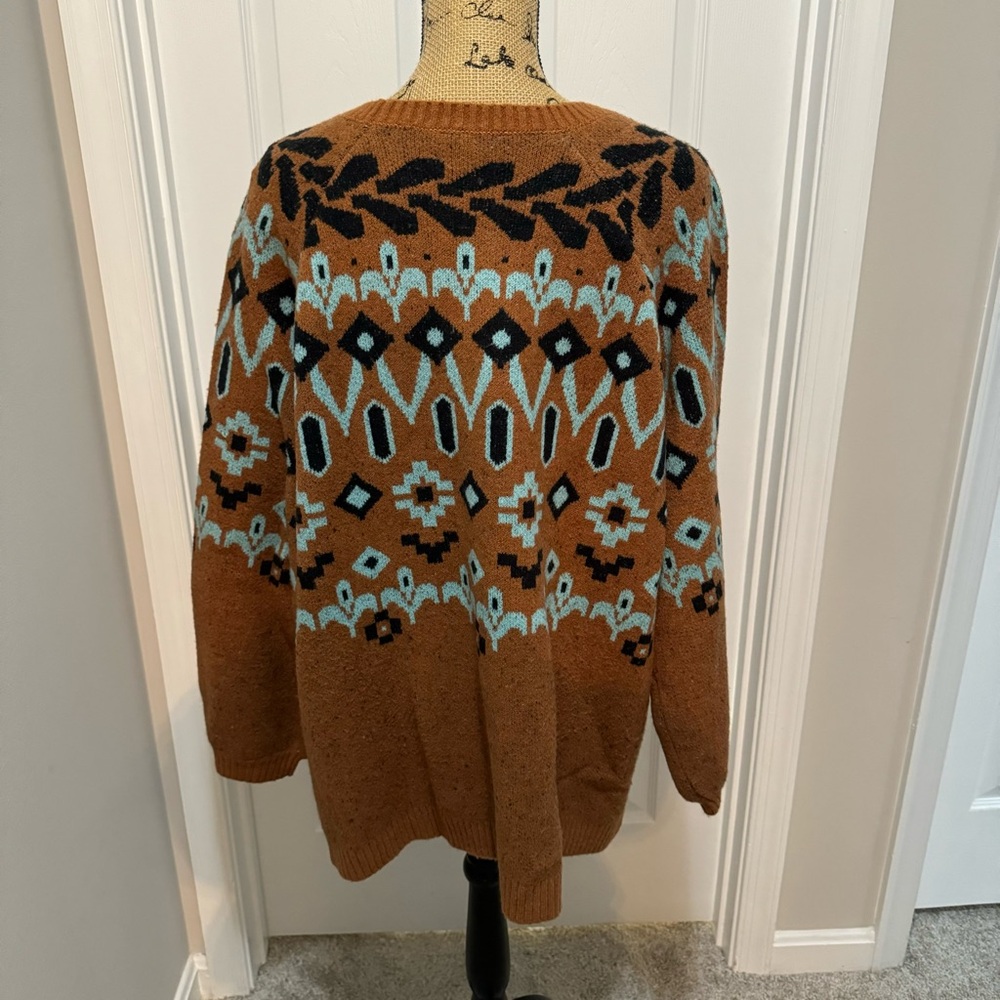 Patterned Sweater - image 5